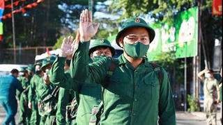 TP HCM tiễn hơn 4.600 thanh niên lên đường nhập ngũ