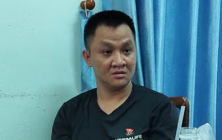 Truy tìm 2 đối tượng liên quan vụ đâm chết người chỉ vì mâu thuẫn yêu đương