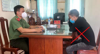 Bị phạt 10 triệu đồng vì đăng tin xúc phạm lực lượng phòng, chống dịch COVID-19