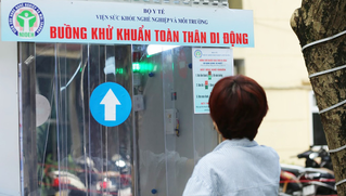 Việt Nam sản xuất thành công buồng khử khuẩn di dộng, 15s làm sạch toàn thân