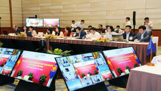 Việt Nam chủ trì hội nghị trực tuyến Bộ trưởng kinh tế ASEAN đặc biệt về ứng phó Covid-19