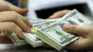 Tỷ giá ngoại tệ hôm nay 5/8: Giá USD trong nước đi ngang  