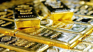 Giá vàng sáng nay - 7/9: Vàng trong nước chao đảo 