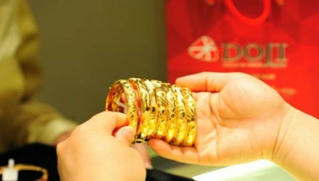 Giá vàng sáng nay 8/9: Đồng loạt giảm sâu, vàng trong nước vẫn cao hơn thế giới gần 2 triệu đồng/lượng