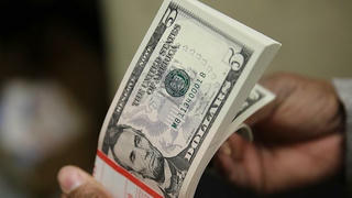 Tỷ giá USD hôm nay - 8/10: Bất ngờ quay đầu giảm đồng loạt tại các ngân hàng trong nước
