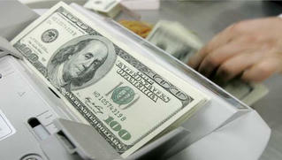 Tỷ giá ngoại tệ hôm nay 24/10: Đồng USD trong nước đi ngang, thế giới giảm nhẹ