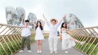 Đón khách với quy trình chặt chẽ, Bà Nà Hills giúp du khách an tâm du ngoạn