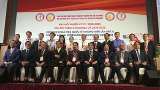 Liên chi hội phẫu thuật thẩm mỹ TP Hồ Chí Minh đại hội: PGS.TS Lê Hành tiếp tục đắc cử Chủ tịch