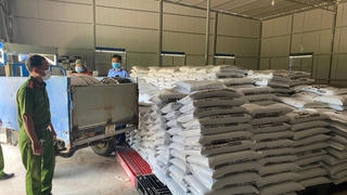 Phát hiện cơ sở kinh doanh phân bón “chui” tại Bình Thuận