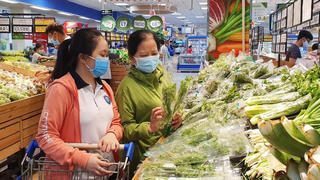 Người dân Hà Nội trong vùng 1 sẽ được phát phiếu mua hàng 2 lần/tuần