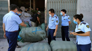 Phát hiện trên 800kg hàng dệt may đã qua sử dụng tại Thái Bình