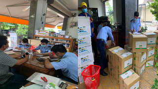 4.000 sản phẩm phân bón và thuốc bảo vệ thực vật hết hạn vẫn ngang nhiên bày bán công khai