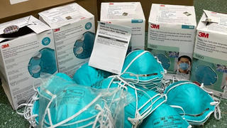 Thu giữ gần 3.000 khẩu trang giả nhãn hiệu 3M 
