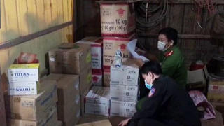 Phát hiện hơn 11.000 chai thuốc trừ sâu không hóa đơn chứng từ