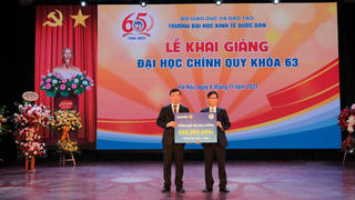 Bảo Việt đã trao hơn 6 tỷ đồng học bổng “Bảo Việt - Niềm tin thắp sáng tương lai”