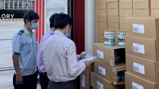 Hơn 22.000 hộp sữa kiều bào Australia gửi hỗ trợ trẻ em ở TP HCM đã được thông quan
