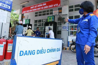 Giá xăng dầu đồng loạt tăng lần thứ 3 liên tiếp