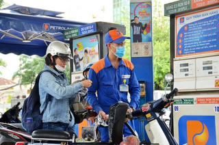 Tăng cường kiểm tra, xử lý hành vi găm hàng, tạo khan hiếm nguồn cung xăng dầu