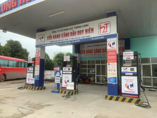 Liên tiếp phát hiện cây xăng có vi phạm