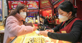 Giá vàng tăng mạnh trở lại phiên đầu tuần