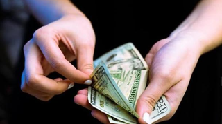 Đồng USD tăng lên mức kỷ lục