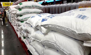 Bộ Công Thương sẽ đấu giá bổ sung 200.000 tấn đường 