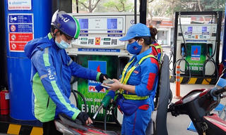 Ngày mai, 21/12, giá xăng dự báo tiếp tục giảm