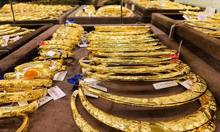 Giá vàng hôm nay - 9/2: Ngược chiều thế giới, vàng SJC tăng thêm 400.000 đồng/lượng