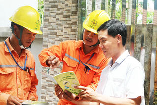 Thủ tướng kêu gọi toàn dân tiết kiệm điện