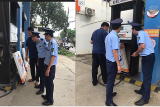 Xử phạt 2 cơ sở vi phạm kinh doanh xăng dầu 100 triệu đồng