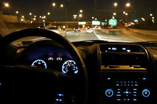 Có nên đổi quy định thời gian chạy xe?