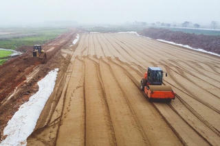 Thúc tiến độ cao tốc Bắc - Nam đoạn Diễn Châu - Bãi Vọt