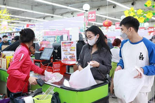 Đề xuất trình Quốc hội tiếp tục giảm 2% thuế VAT đến giữa năm 2024