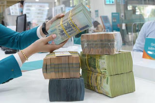 Không để tắc nghẽn dòng vốn tín dụng trong những tháng cuối năm 