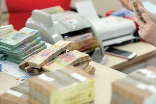 Thủ tướng phê bình 21 bộ ngành và 33 địa phương chưa phân bổ hết kế hoạch vốn năm 2023