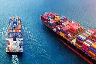 Quản lý chặt giá dịch vụ vận chuyển hàng hải