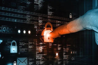 Thủ tướng yêu cầu tăng cường bảo đảm an toàn hệ thống thông tin theo cấp độ