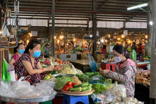 Thế mạnh chợ truyền thống