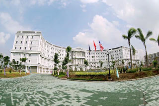 Chấn chỉnh trường 'quốc tế'