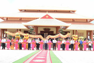 Khánh thành đền thờ Anh hùng liệt sĩ hi sinh trên tuyến đường 1C