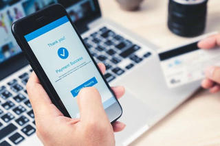 Từ 1/7/2024, có 4 trường hợp sẽ bị phong tỏa tài khoản thanh toán