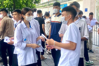Mùa hè, giảm áp lực thi cử cách nào?