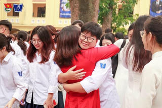 Còn đó, tháng 6 mùa thi