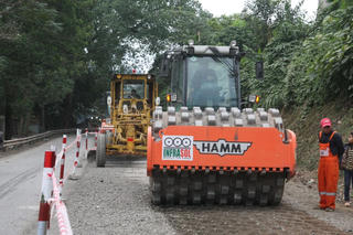 Vướng mắc trong thực hiện bảo trì đường bộ