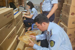  Vào cao điểm kiểm tra, kiểm soát thị trường dịp Tết Trung thu