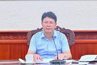 Hoàn thiện các nội dung chuẩn bị tổ chức Diễn đàn kinh doanh và Pháp luật năm 2024