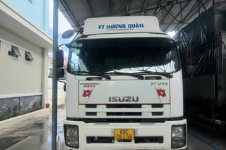 Thu giữ hơn 1.500 sản phẩm thời trang giả nhãn hiệu Zara, Mango đang trên đường tiêu thụ