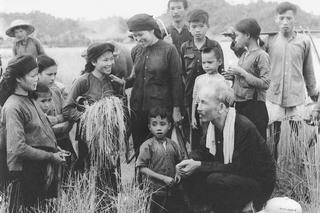 'Đạo đức cách mạng' - 'tấm khiên' ngăn chặn suy thoái - Bài 1: 'Vũ khí sắc bén' để cán bộ, đảng viên vượt mọi thử thách