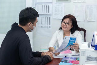 Xu hướng nhiễm HIV/AIDS hiện nay: “Nghiêng” về giới trẻ, nhóm đồng tính, chuyển giới