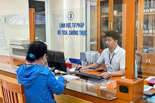 Đơn giản thủ tục hành chính và tinh gọn bộ máy công vụ